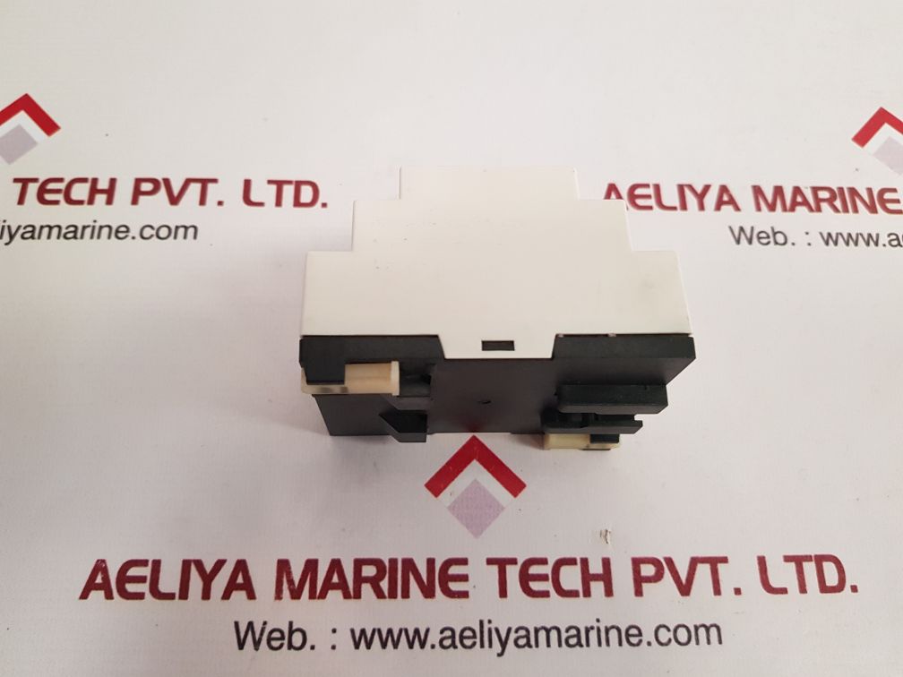 Telemecanique/Schneider Sr1 E121Bd Logic Module 24Vdc - Image 4