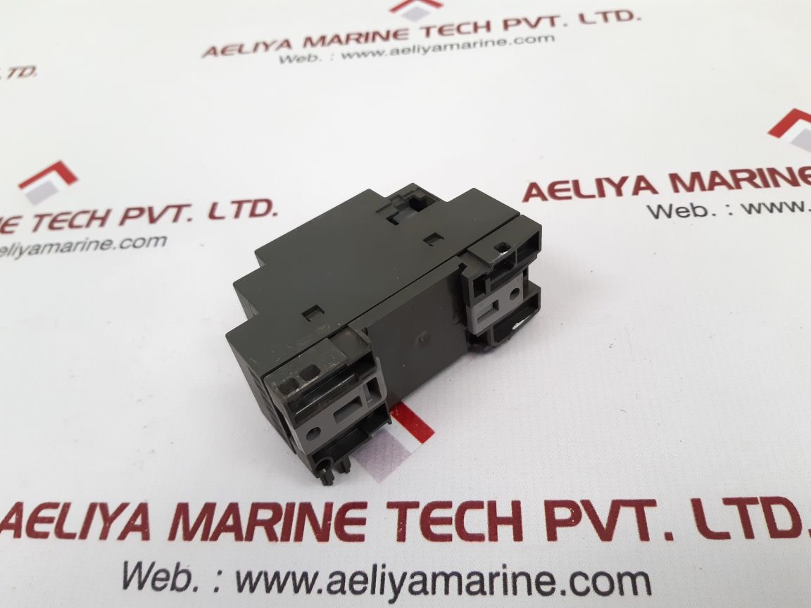 Siemens Dm8 12/24R Expansion Module 6Ed1 055-1Mb00-0Ba1, 240V 5A - Image 5