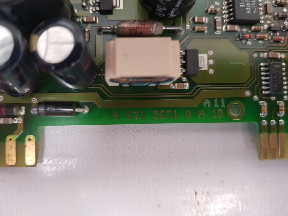 Saia Pcd4. N2Xx Printed Circuit Board 94V - Image 4