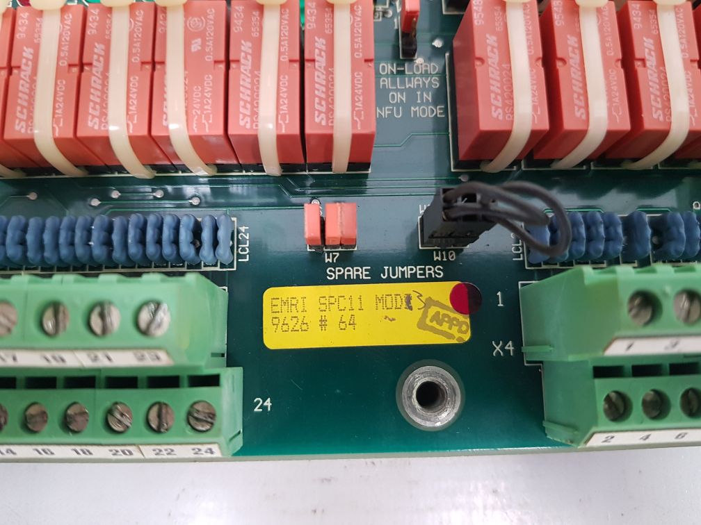 Emri Spc11 Mod 3 Printed Circuit Board - Image 7