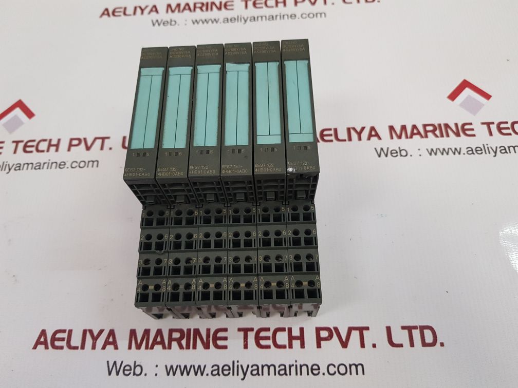 Siemens Simatic S7 6Es7 132-4Hb01-0Ab0 Digital Output Module - Image 7