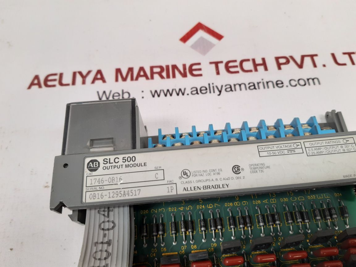 Allen-bradley 1746-0B16 Ser.C Slc500 Output Module - Image 6