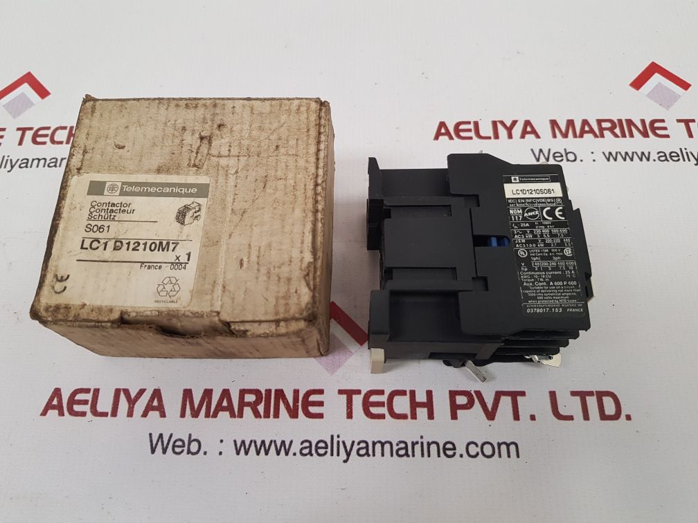 Telemecanique Lc1D1210M7 Contactor 220-240V 60 Hz