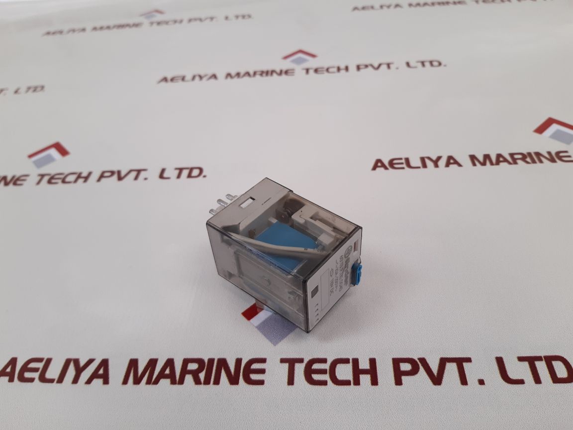 Finder 60.13.9.110.0040 Relay 110V Dc - Image 5