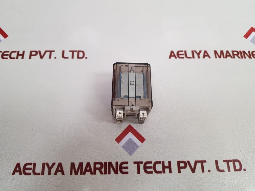 Finder 62.82 Relay 16A 250V - Image 2