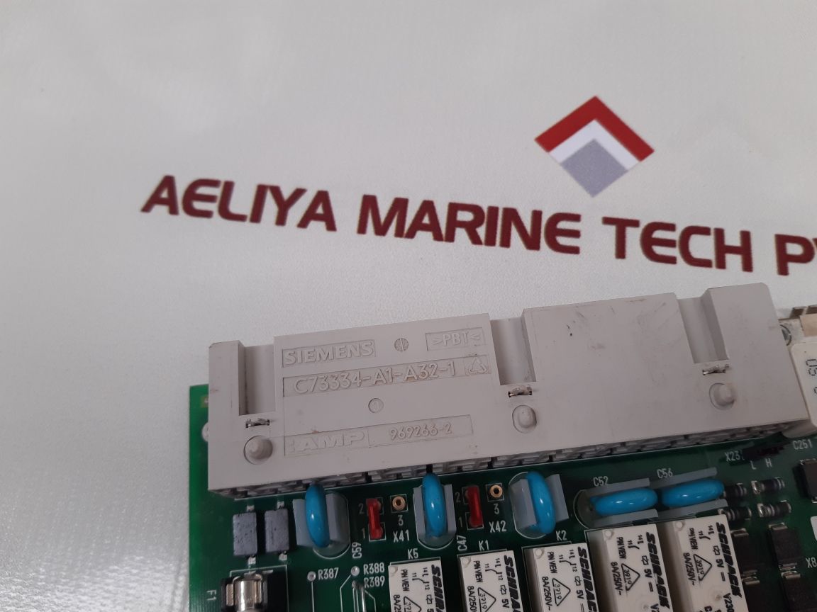 Siemens C73040-a51-c180-07 Pcb Card? - Image 3