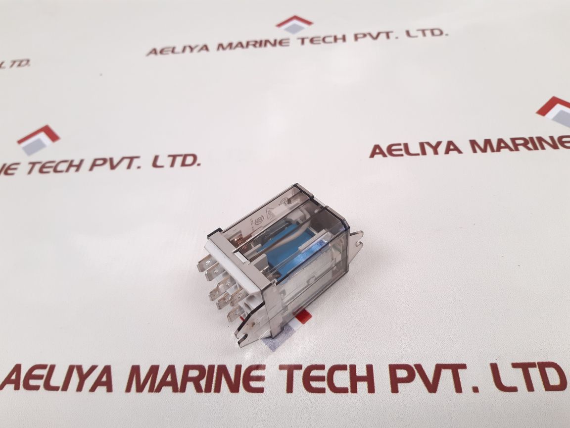 Finder 62.82.9.024.0070 relay - Image 5