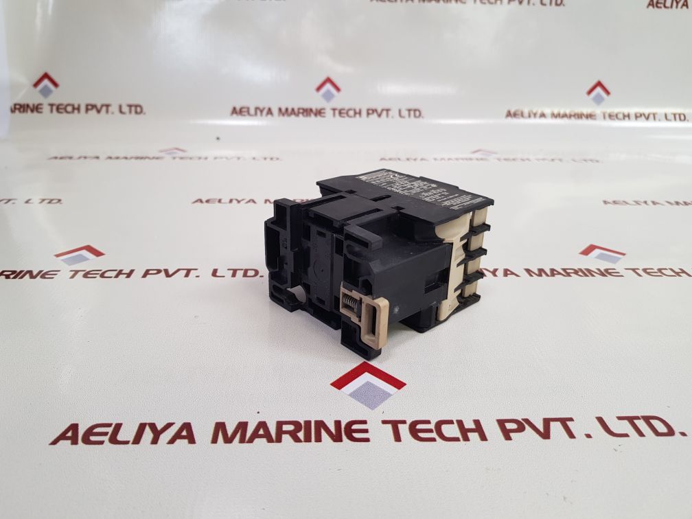 Telemecanique Lc1 D2510 Contactor - Image 5