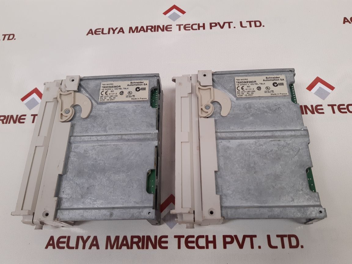 Schneider Tsxdmz28Dr Plc I/O Module Pv:02 Rl:02 - Image 2