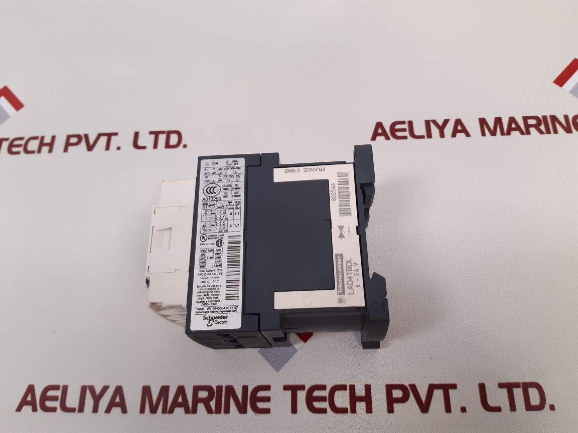 Telemecanique/Schneider Lc1D09Bd Contactor - Image 5