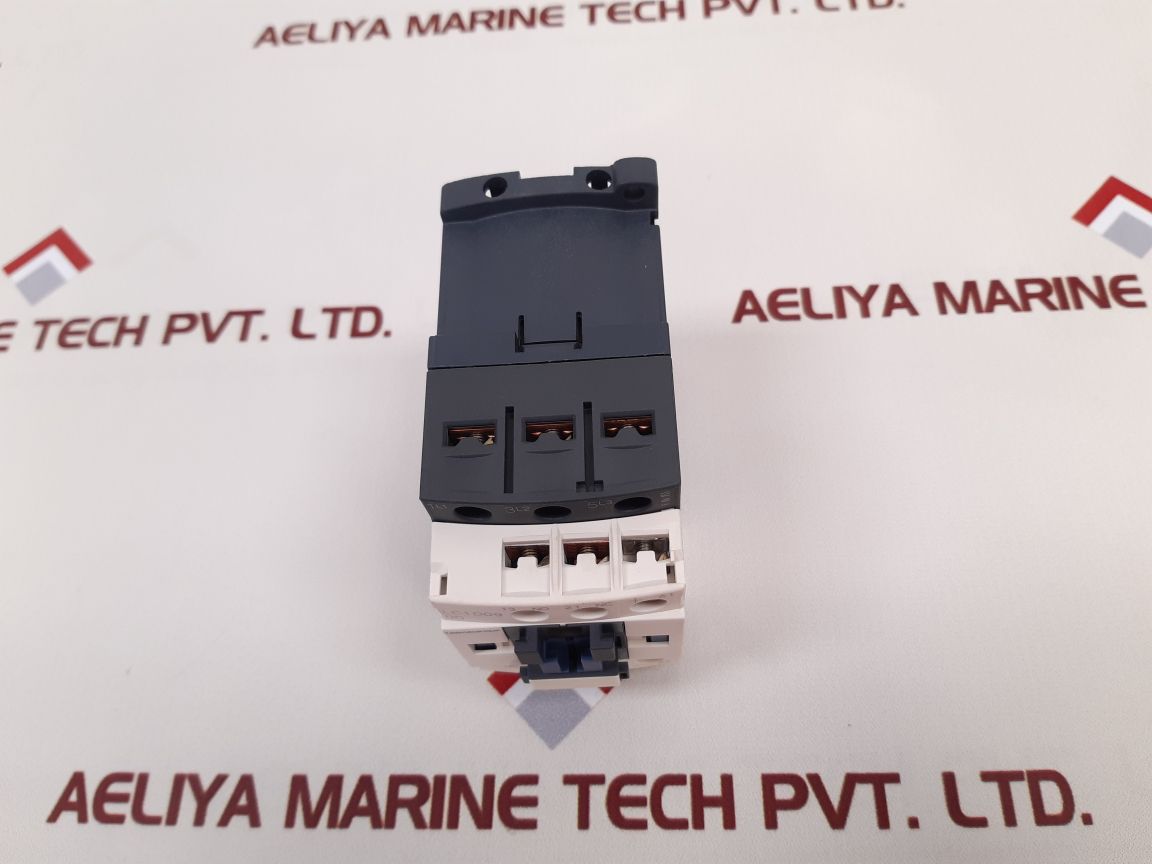 Telemecanique/Schneider Lc1D09Bd Contactor - Image 7