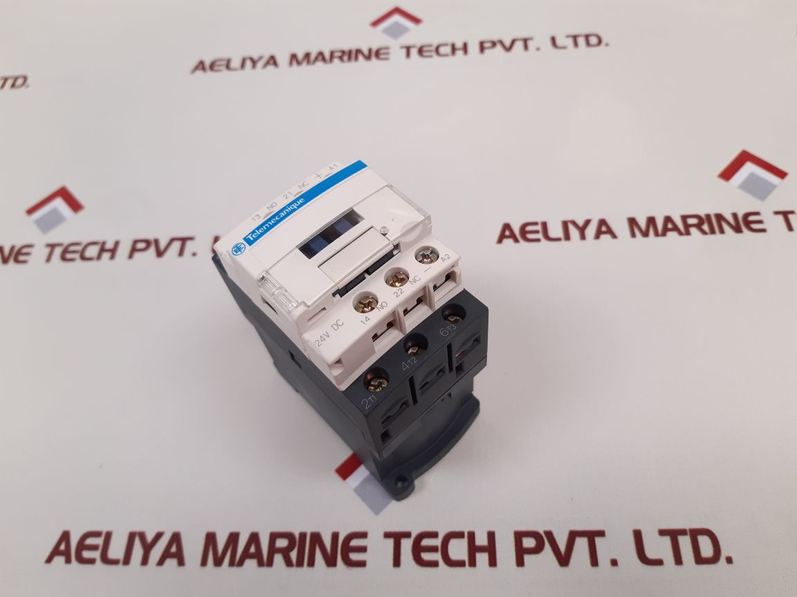 Telemecanique/Schneider Lc1D09Bd Contactor - Image 3