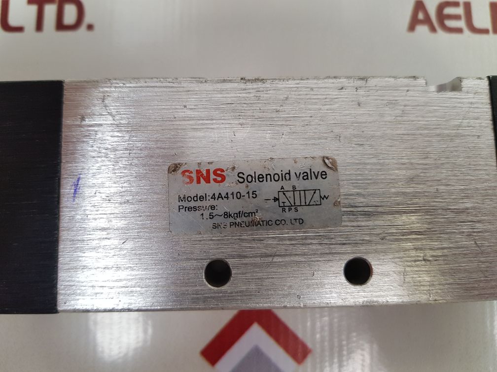 Sns Pneumatic 4A410-15 Solenoid Valve - Image 6