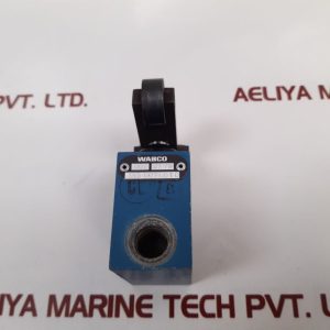 Wabco 3630070010 Directional Valve With Roller Lever used