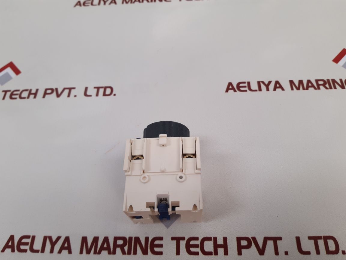 Telemecanique / Schneider Electric Ladt2 Time Delay Block 0.1-30S - Image 7