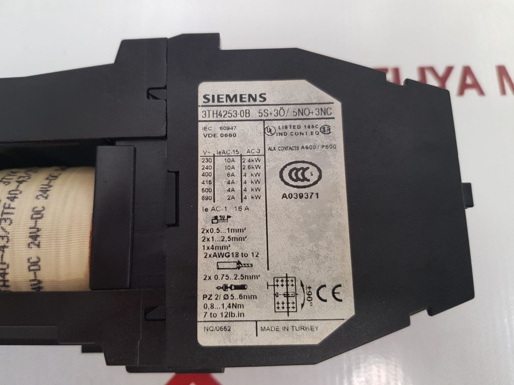 Siemens 3Th4253-0Bb4 Control Relay Ac-1 16A - Image 7