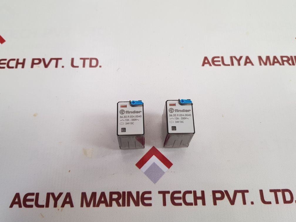 Finder 56.32.9.024.0040 Miniature Power Relay 12A-250V - Image 3