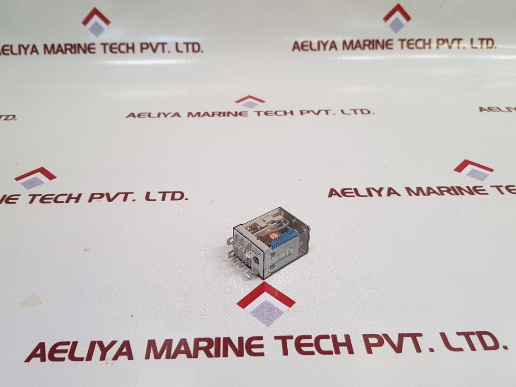 Finder 56.32.9.024.0040 Miniature Power Relay 12A-250V - Image 7