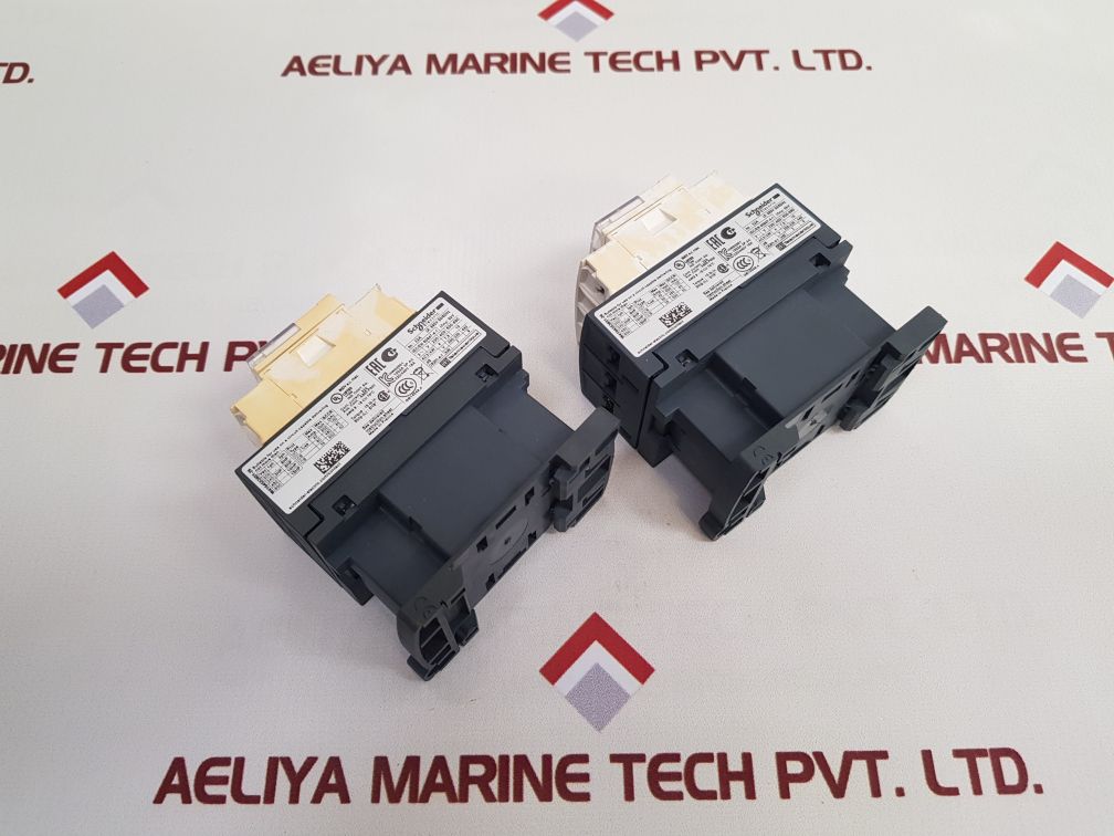 Schneider Electric Lc1D18P7 Contactor - Image 3