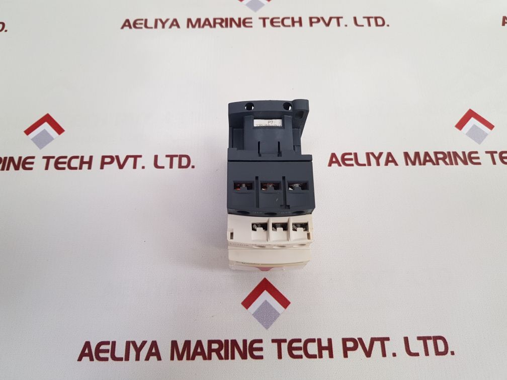 Schneider Electric Lc1D18P7 Contactor - Image 7