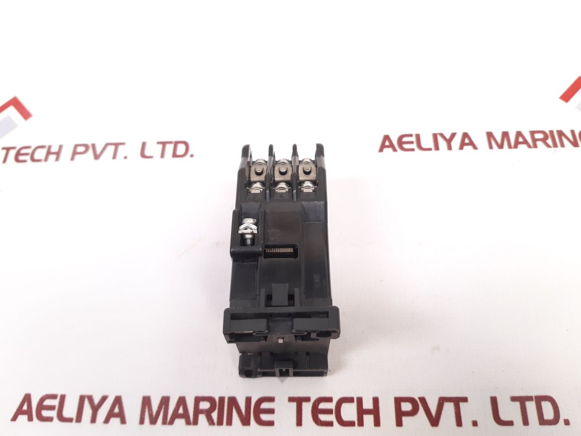 Fuji Electric Src50-2F/X Auxiliary Relay 60Hz 200-220V - Image 4