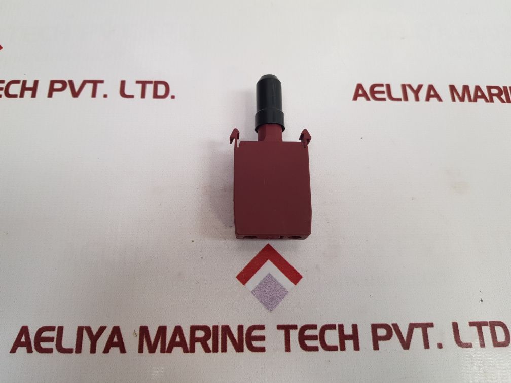 Cema P9Ptnvn Lamp Socket With Transformer - Image 4