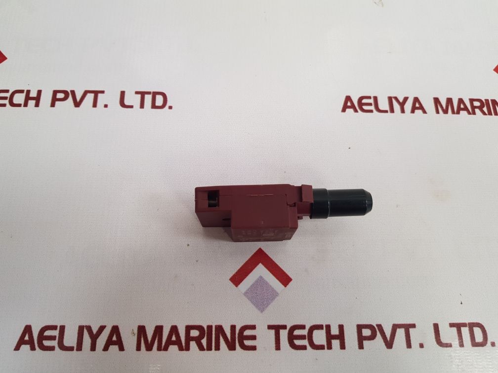 Cema P9Ptnvn Lamp Socket With Transformer - Image 5