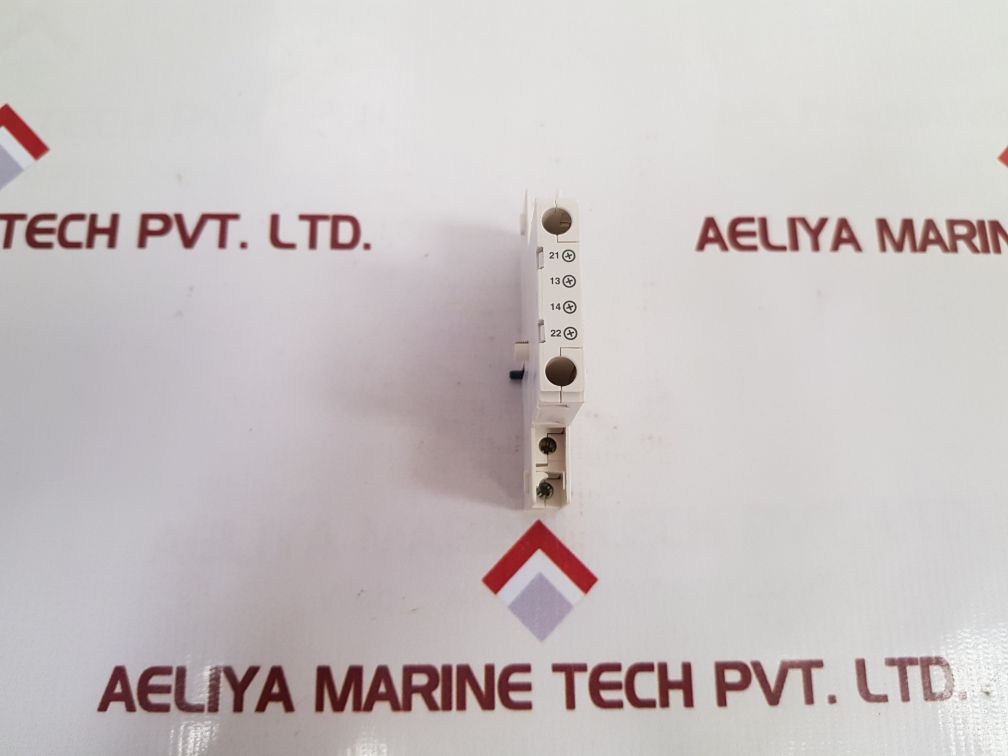 Telemecanique Tesys Gv3A01 Auxiliary Contact Block - Image 4