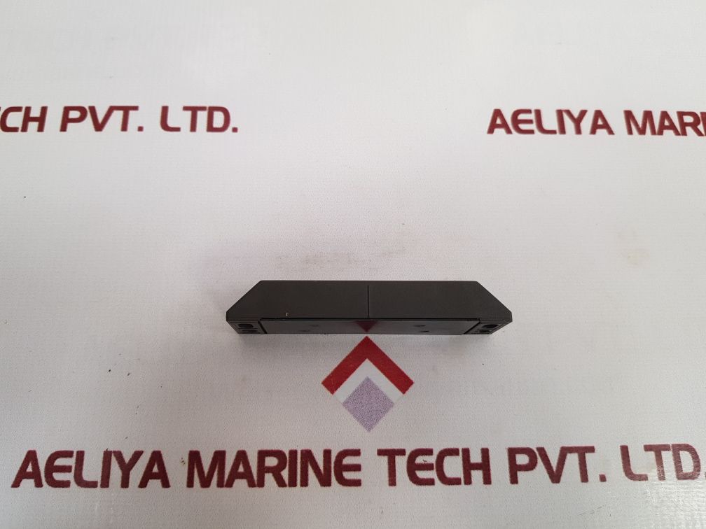 Schmersal Bps 33 Magnetic Safety Sensor - Image 4