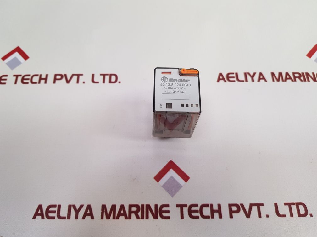 Finder 60.13.8.024.0040 Relay 10A 250V - Image 3