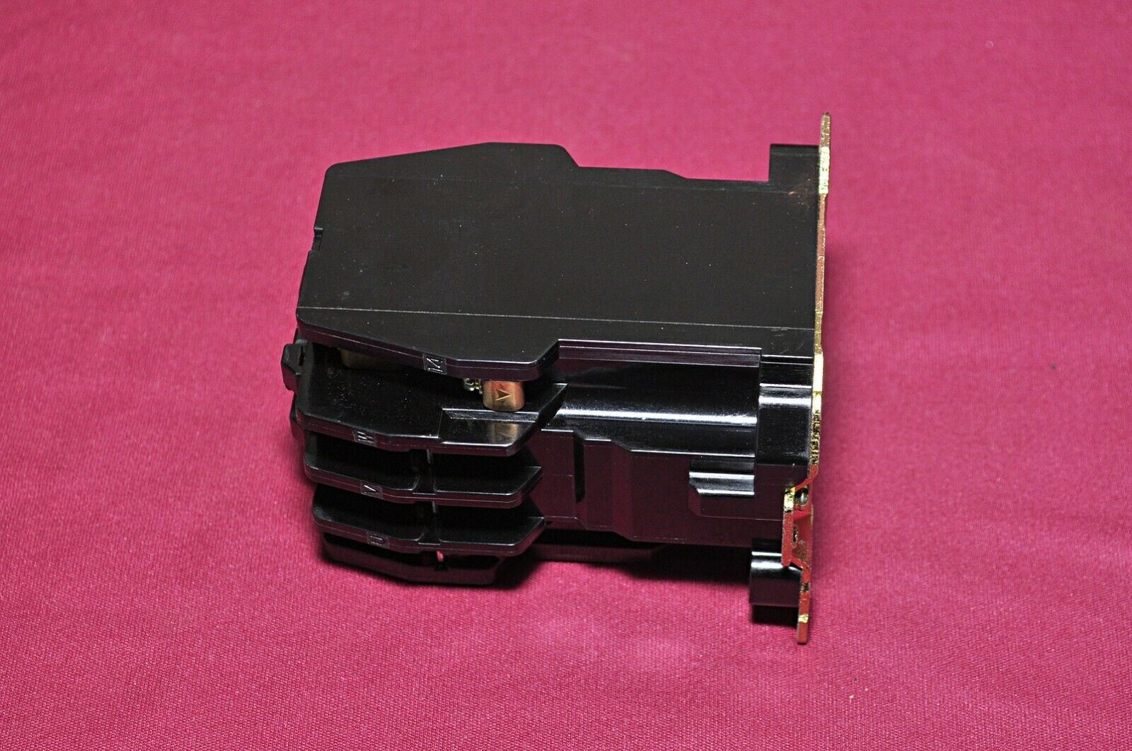 Togami clk-25hk20-p4 magnetic contactor - Image 3