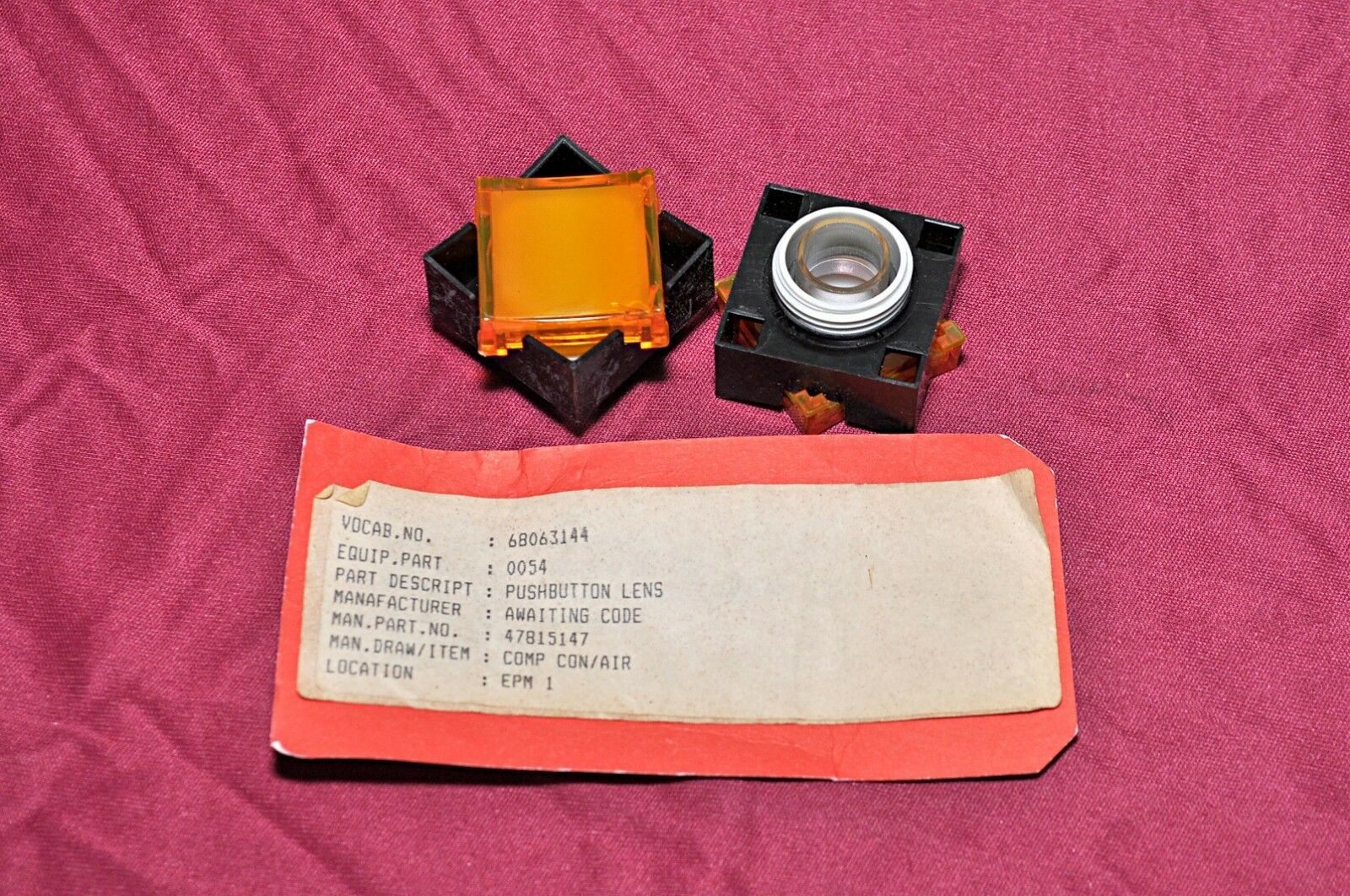 Telemecanique xbfg 175 yellow lens pushbutton - Image 4