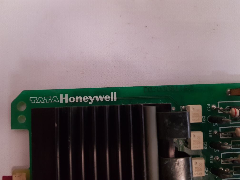 Tata Honeywell 621-6550R 24 Vdc Source Output Module 12A - Image 6