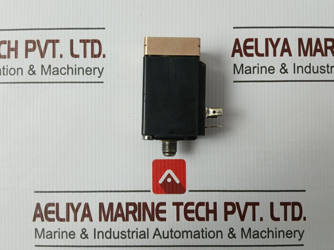 Burkert 0312 C 1/8 Nbr Br Solenoid Valve - Image 4