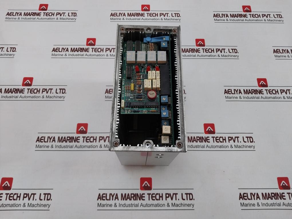 Carlo Gavazzi 132.B.04009.08 Mini Volt Relay 24v - Image 4