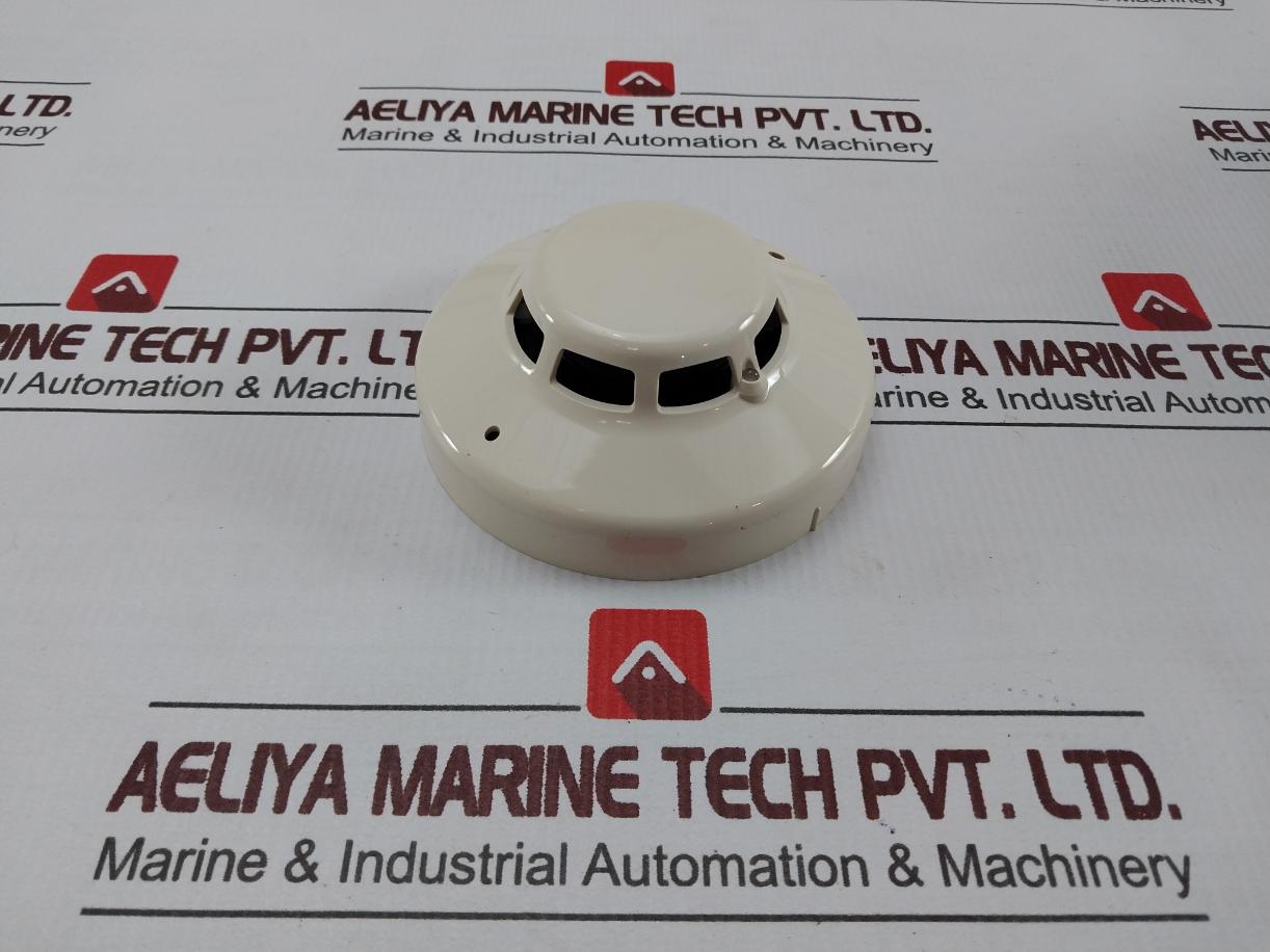 Hochiki Slv-24n Photo Electric Smoke Detector 24v - Image 3