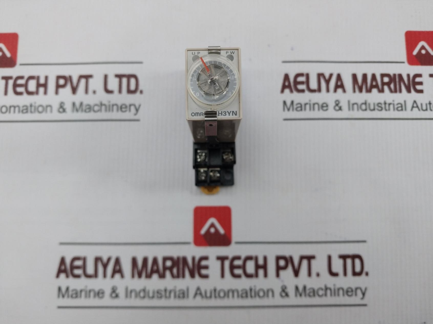 Omron H3yn-2 Solid State Timer 250v