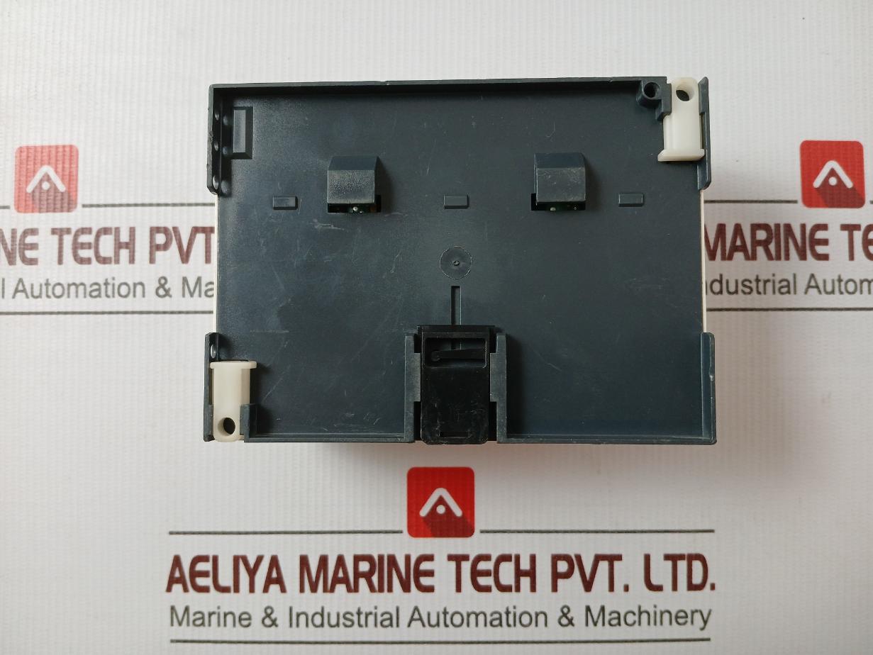 Schneider Electric Sr3 B261bd Logic Smart Relay - Image 4