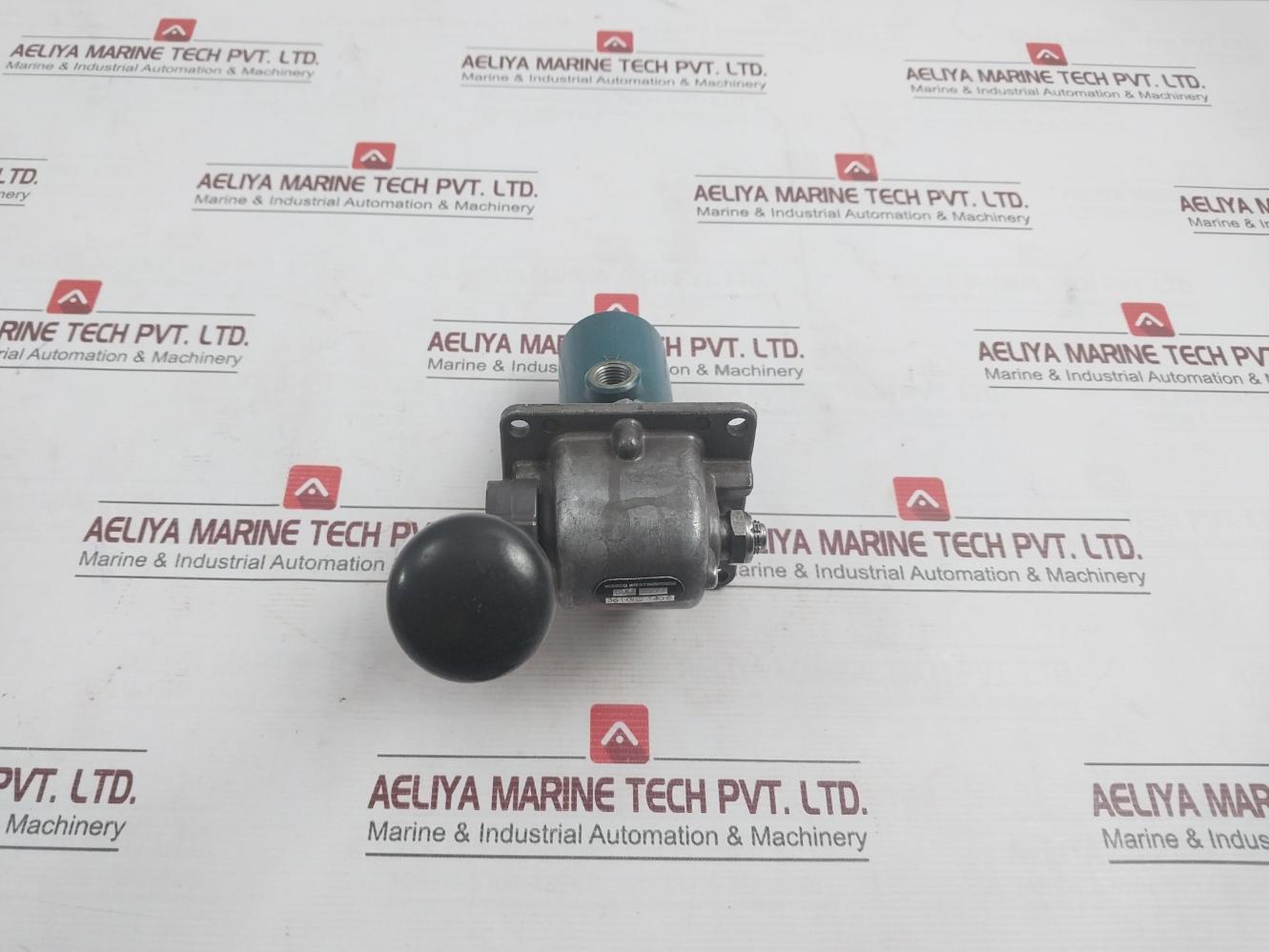 Wabco 3610621400 Valve - Image 4