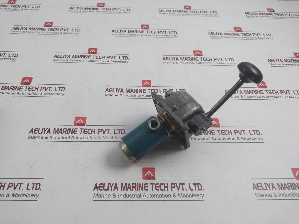 Wabco 3610621400 Valve - Image 3