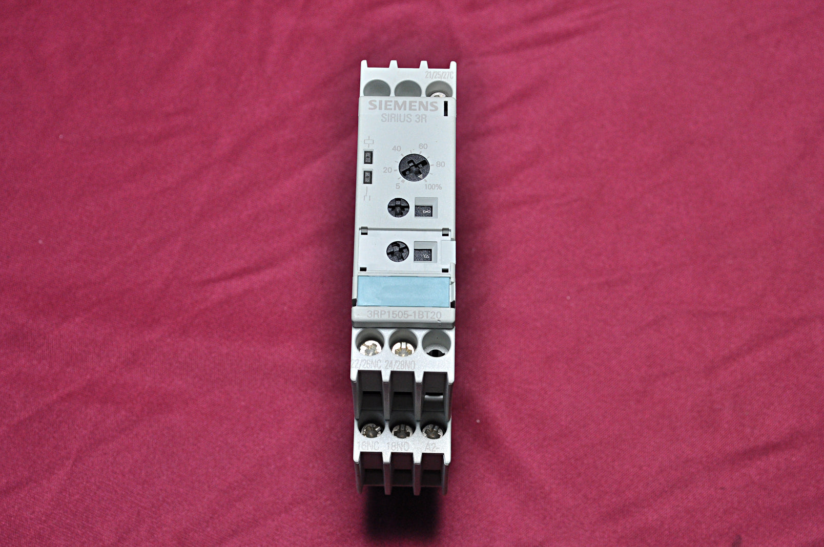 Siemens Sirius 3R 3Rp1505-1Bt20 Multi Function Timer Relay 500V - Image 2