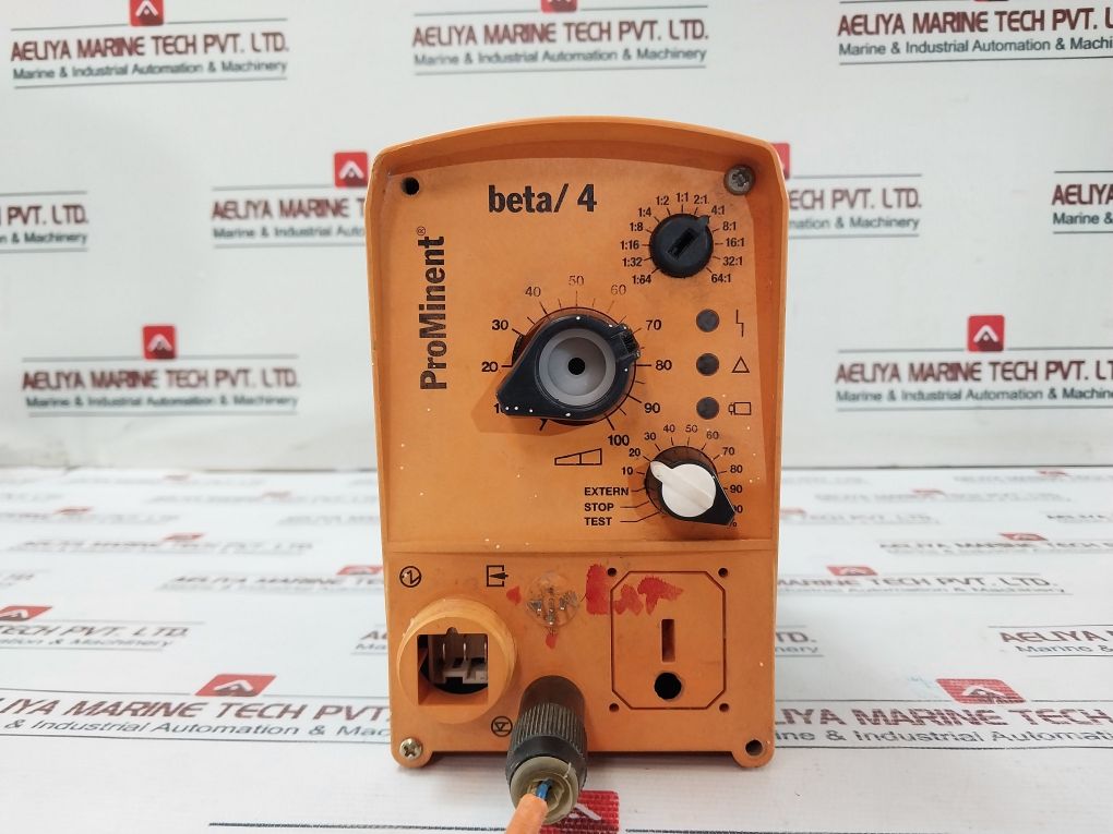 Prominent Bt4B0413Pvt2000Ua000000 Solenoid Metering Dosing Pump (Not Working) - Image 5