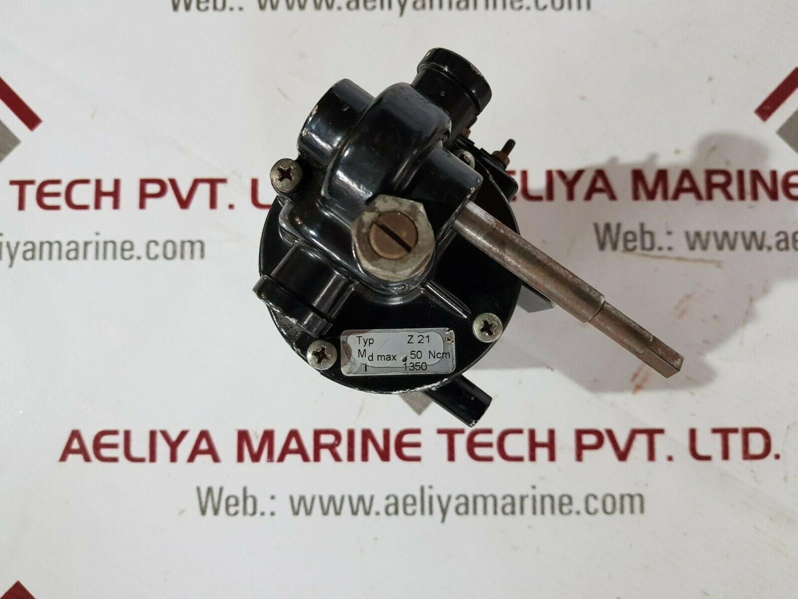 Woodward Z 21 Governor Motor Rpm 1350 (Not Working) - Image 5