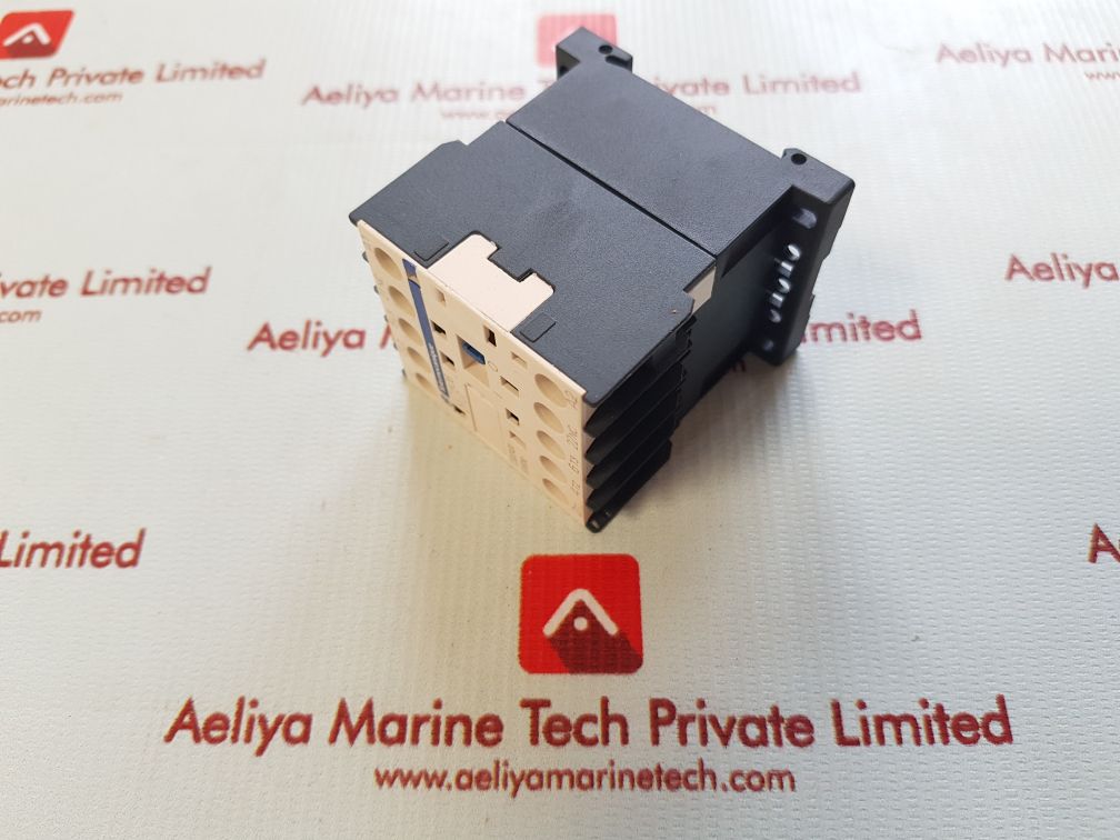 Telemecanique/Schneider Electric Lc1K0601U7 Contactor 20A 690V - Image 6