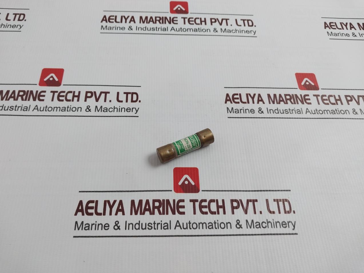 Bussmann Non-20 One-Time Fuse 250v - Image 3