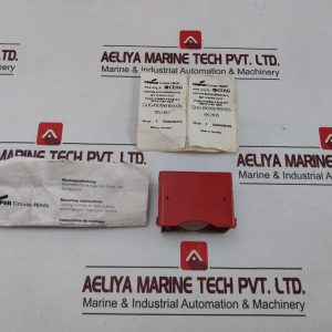 Cooper Crouse-Hinds Ghg4101901r0125 Padlocking Facility With Cap Red