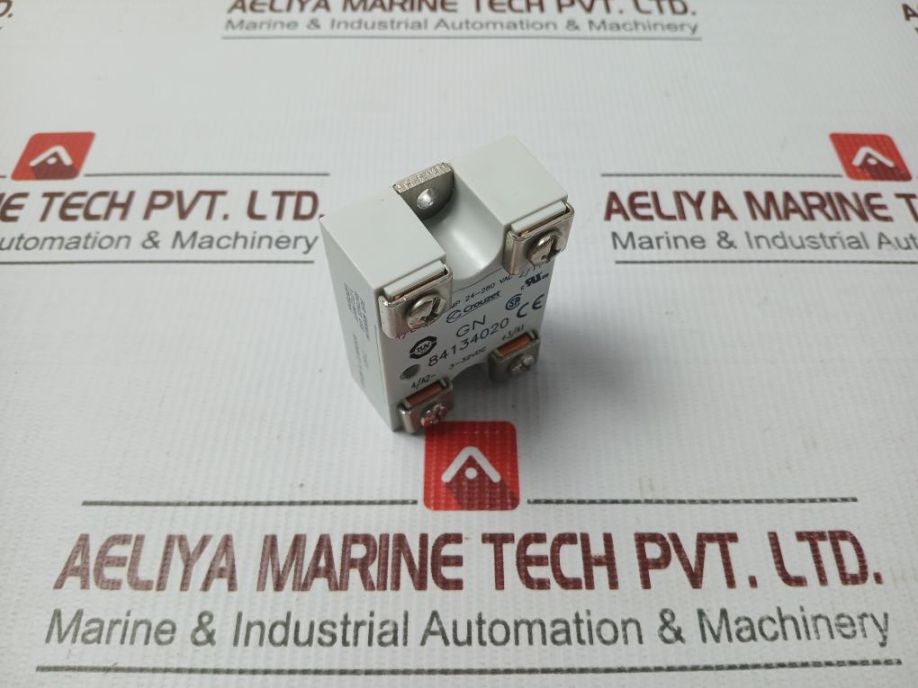 Crouzet 84134020 Solid State Relay 280 V - Image 3