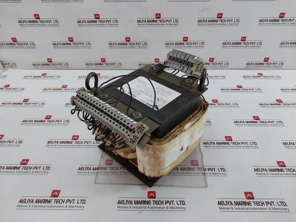 Dongan Electric Es-30360.700d Three Phase Transformer 460v - Image 3