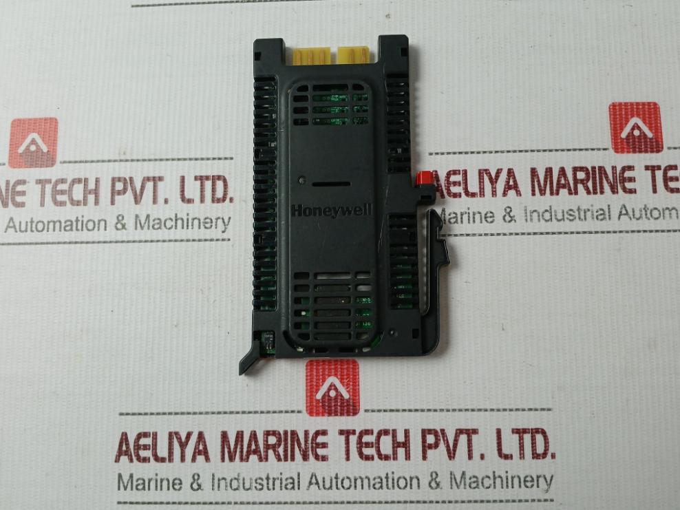 Honeywell Fc-Ugda01 Universal Safety Barrier Adapter 250v - Image 4