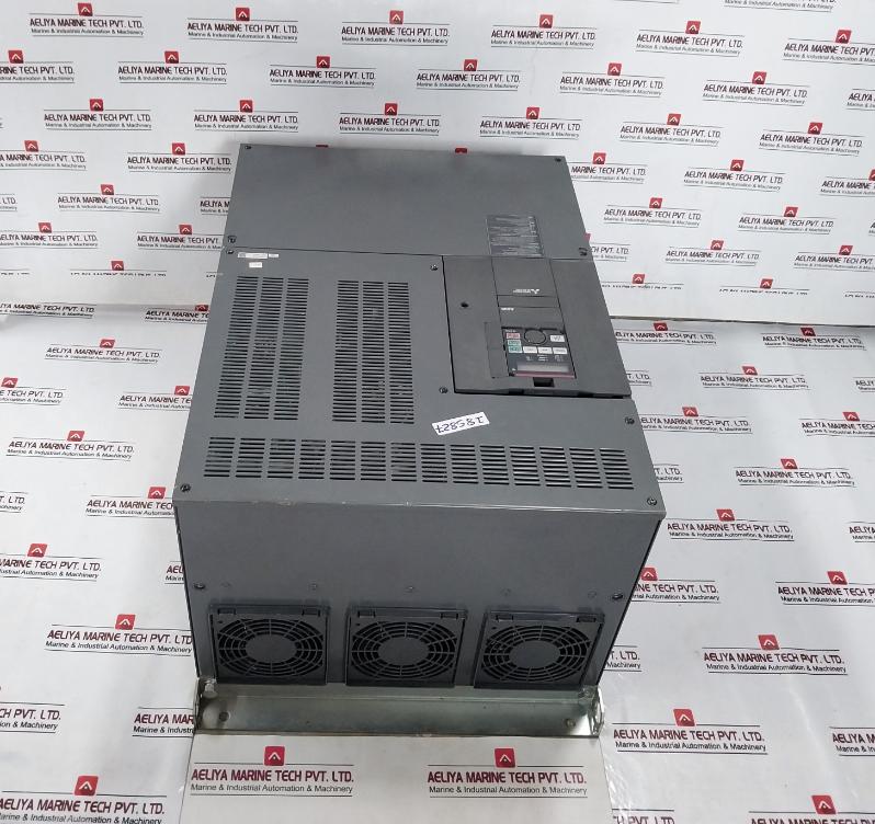 Mitsubishi Electric Fr-A840-110k-1-06 Inverter Drive Module 500v - Image 4
